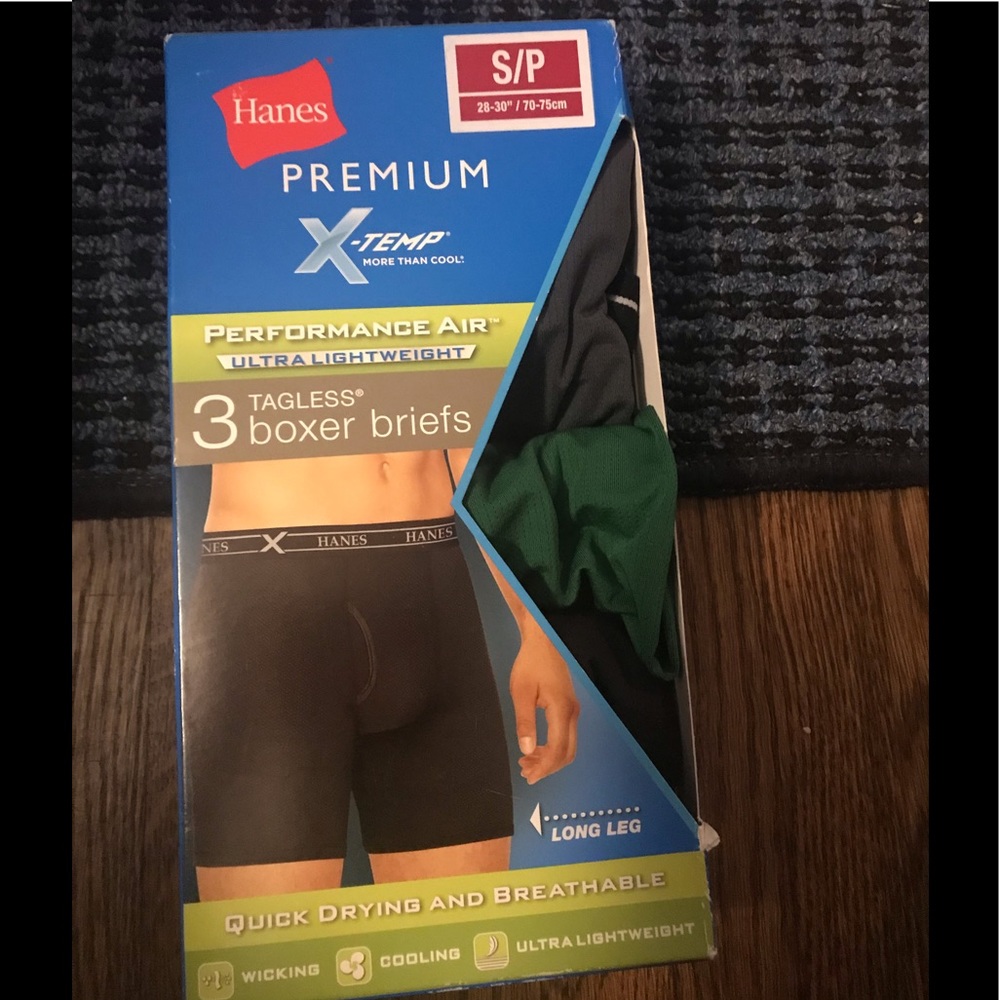 Price Firm! Men’s Hanes Tagless Boxer Briefs Small